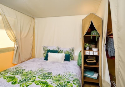 Jungle Lodge tent (without private bathroom) — 7