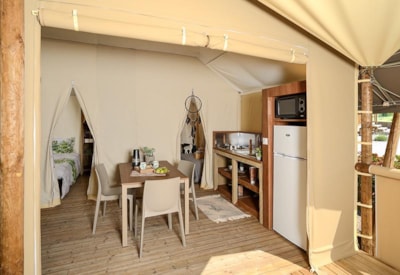 Jungle Lodge tent (without private bathroom) — 4