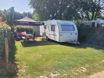 Vehicle, caravan or camper pitch — 3