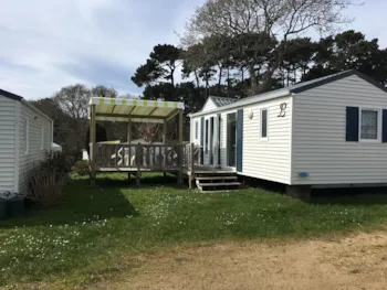 Mietunterkunft - Mobilheim Komfort 30M² - 2 Zimmer (Typ Florès) - WEST CAMPING