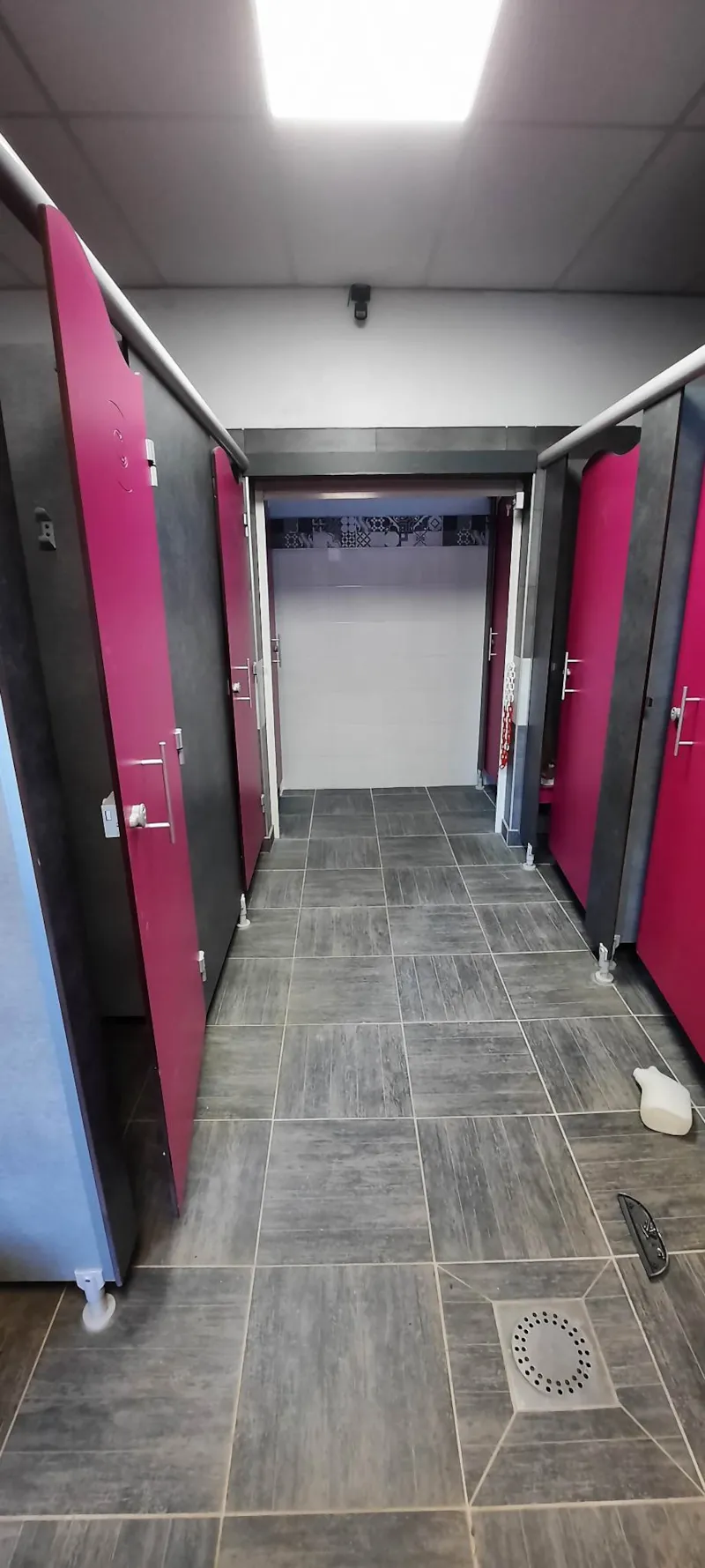 Emplacement 60-90M² Avec Électricité 6A ( Pas Double Essieu )