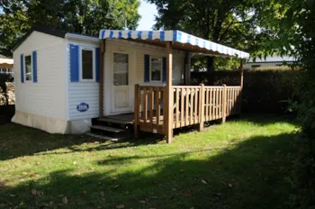 Mietunterkunft - Mobilheim Damgan Standard 21M² (2 Schlafzimmer - 4 Personen) + Überdachte Terrasse + Fernsehen - Flower Camping La Blanche Hermine