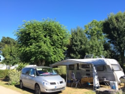 Camping Le Dolmen - image n°24 - Roulottes