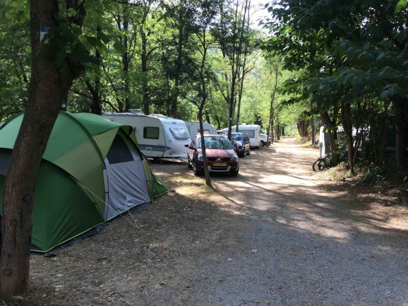 Forfait Emplacement + 1 Véhicule