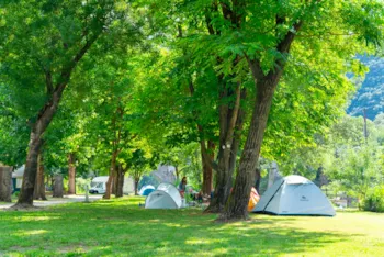 Pitch - Package Pitch + 1 Car - Camping Les Gorges de l'Hérault