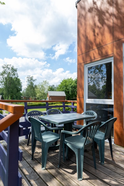 1-bedroom chalet + free Aquatica access