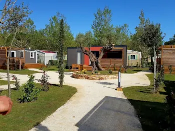 Mietunterkunft - Mobilheim Taos Premium 38.20M² - 2 Zimmer 2 Badezimmer + Überdachte Terrasse+4 Personen - Camping Le Mas de la Plage