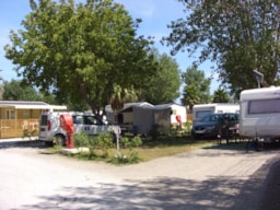 Kampeerplaats(en) - Standplaats - Camping Le Clos de la Grangette