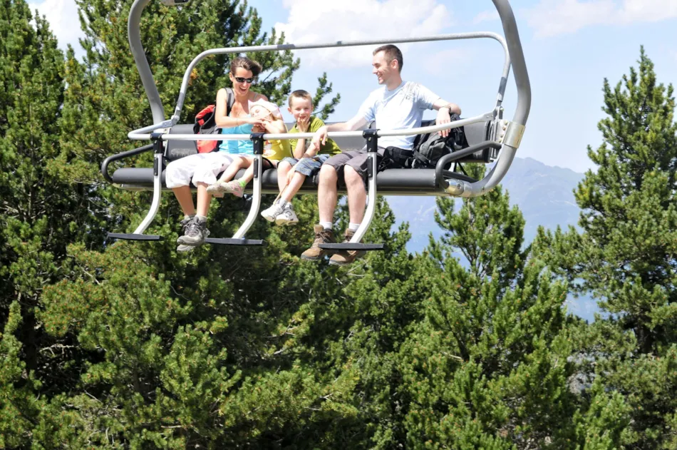 VILLAGE DE VACANCES LE TARBESOU****