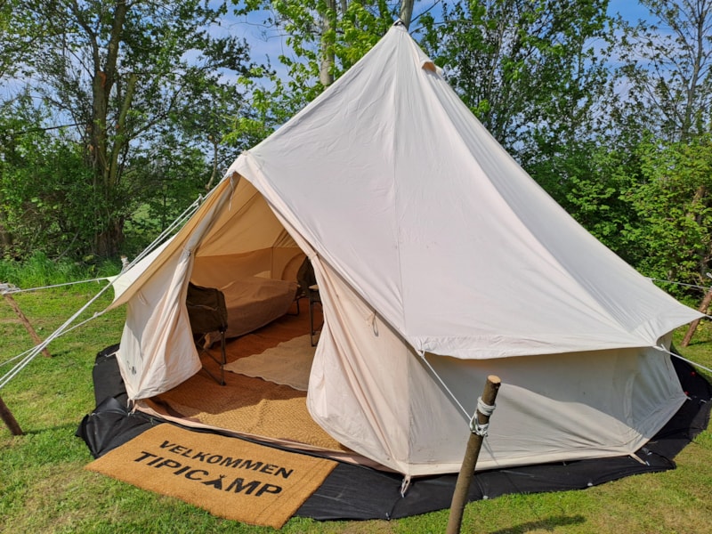 Glamping tent