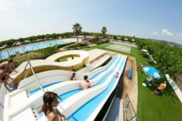 Bathing Camping Resort Els Pins - Malgrat De Mar