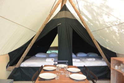 Canadian tent I