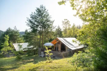 Huuraccommodatie(s) - Trappeur Tent - Village Huttopia Lanmary