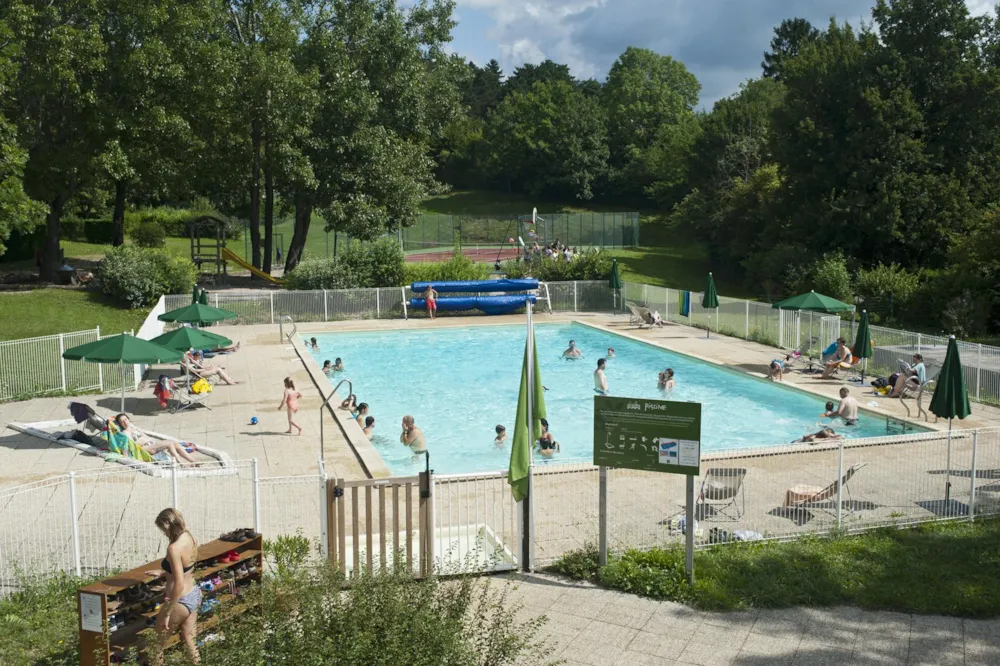 Huttopia Divonne Les Bains - image n°1 - Camping Direct