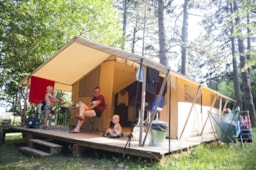 Location - Tente Toile&Bois Classic Iv - Huttopia Divonne Les Bains
