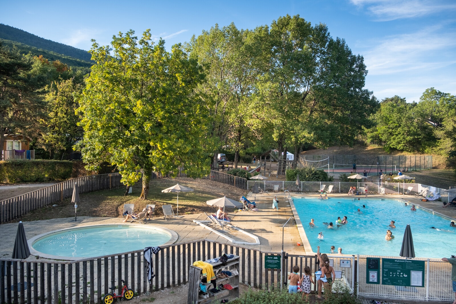 Huttopia Divonne Les Bains — Photo 2