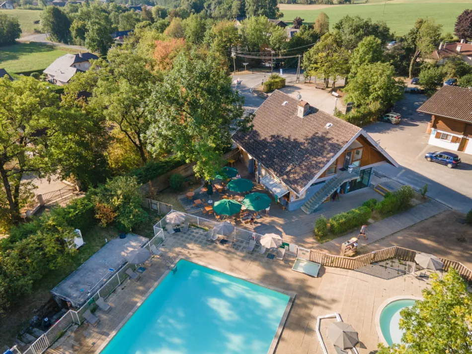 Huttopia Divonne Les Bains