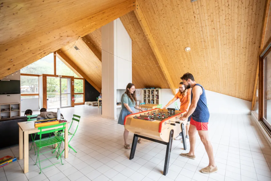 Huttopia Divonne Les Bains