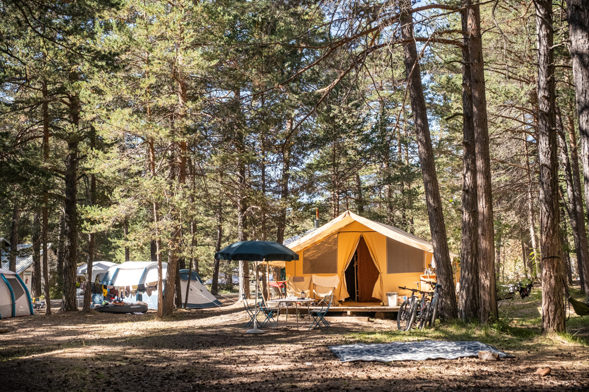 Location - Tente Toile & Bois Classic Iv - Camping Huttopia La Clarée