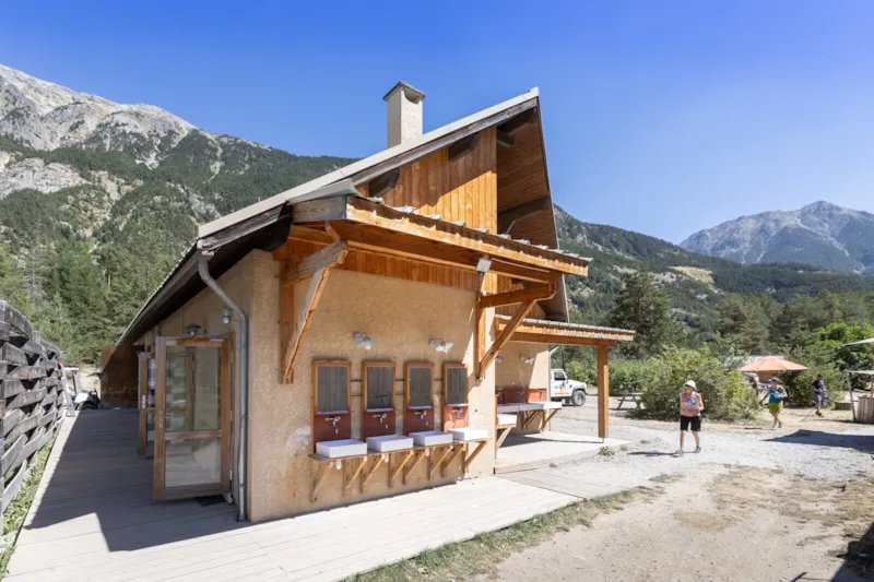 Emplacement Camping Confort