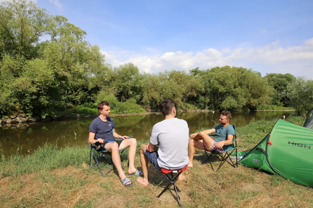 Pitch - Camping Pitch - Camping de l'Ill - Colmar