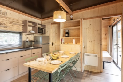 Columbia mobile home — 3