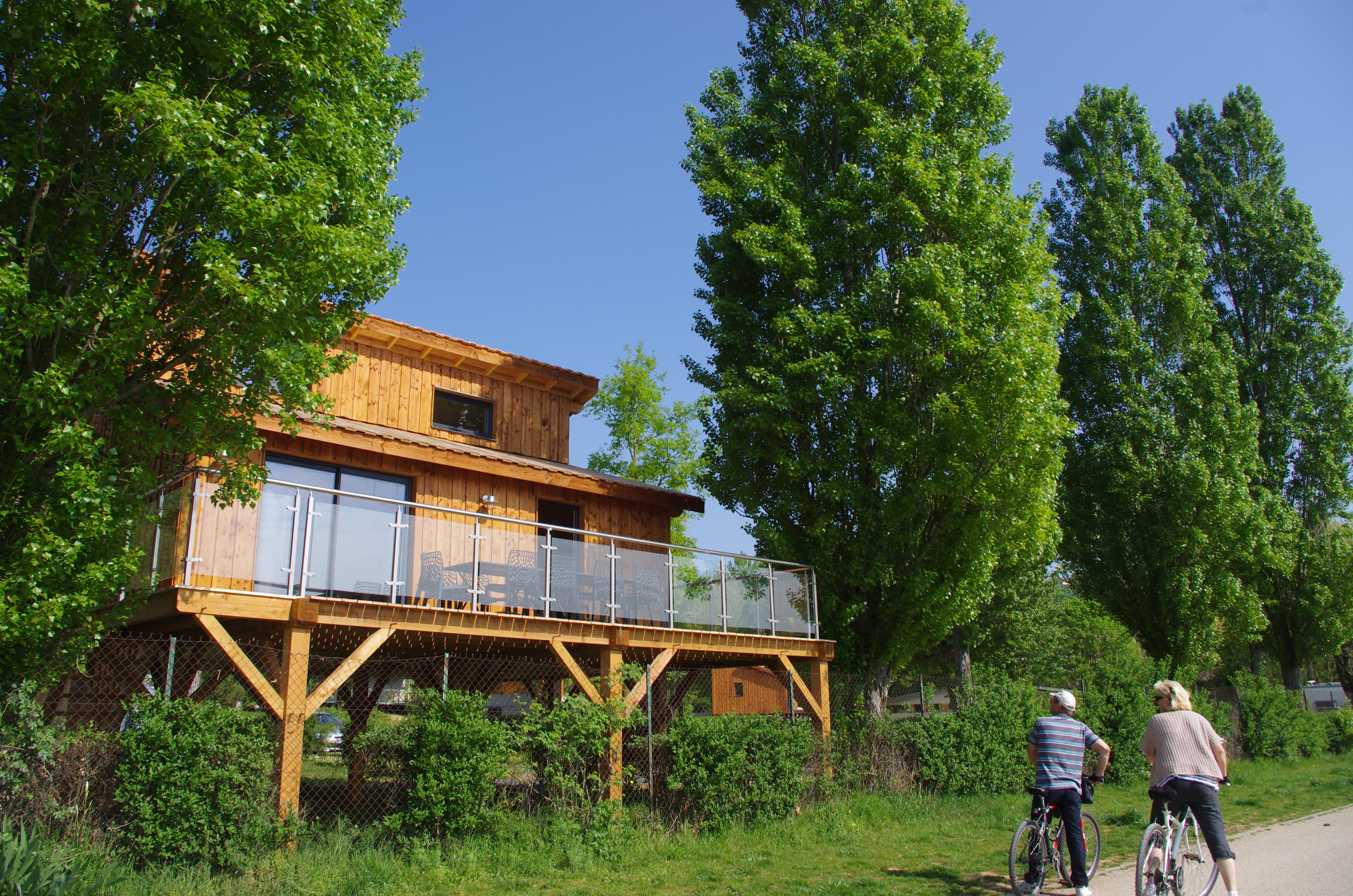 Accommodation - Kanopée Cottage 2 Bedrooms + Mezzanine 35M² - Camping Kanopée Village