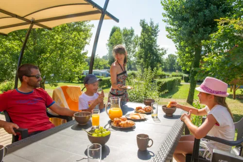 Location - Mobil-Home Lodge - image n°2 - Camping Kanopée Village