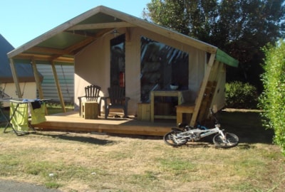 Canvas bungalow Sahari 22m² - No bathroom - Sink with cold water