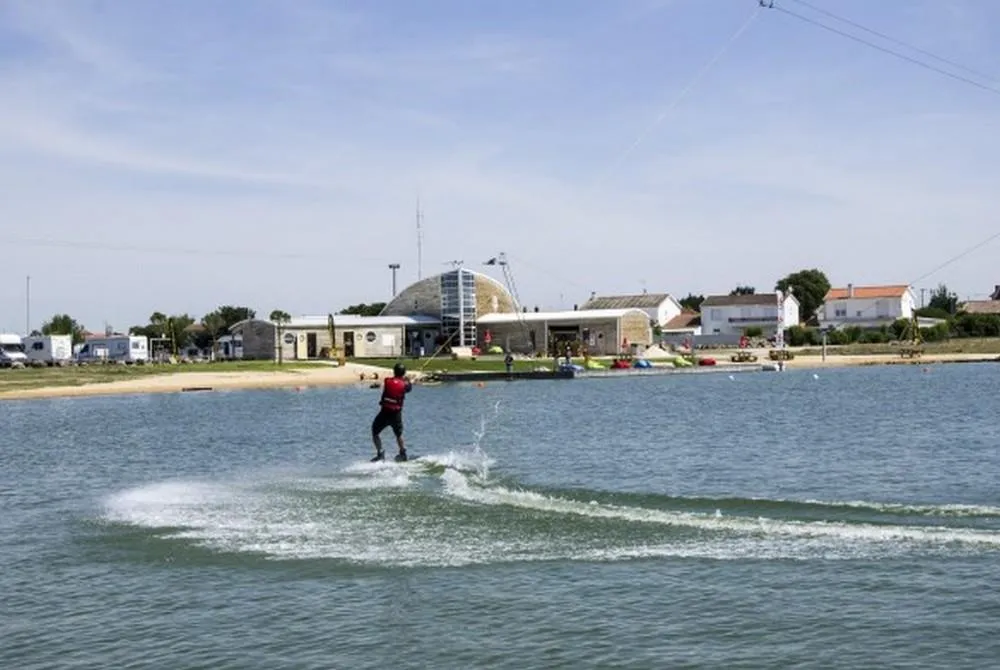 Camping Paradis Grand'R - image n°48 - UniversalBooking