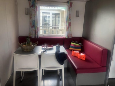 Mobil-home Confort 25-28m² (2 bedrooms) sheltered terrace