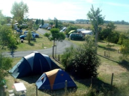 Camping Paradis Grand'R - image n°21 - Roulottes