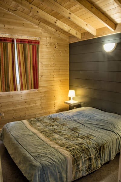 Chalet - Toilet + bathroom — 4