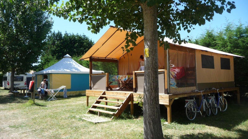 TENTE VICTORIA PREMIUM 2 Zimmer - 30 m2 + Terrasse