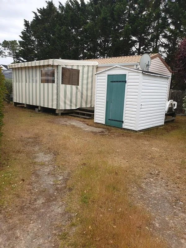 Camping Acapulco/ Mh  2 Chambres Budget Terrasse Couverte  (Modèle +De 15Ans) 21-25M²