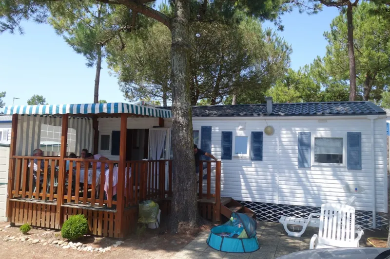 Camping Acapulco Mh  3 Chambres Standard (Mobil-Home De + 12 Ans) Terrasse Couverte 30M²