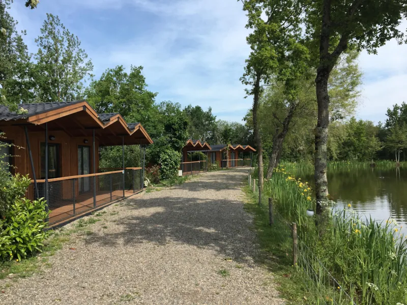 Chalet Du Lac 4 Feuilles 🍀 2 Chambres - Face Plan D'eau