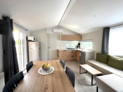 EXCLUSIVE 3-bedroom Cottage Du Lac - WATERFRONT — 6