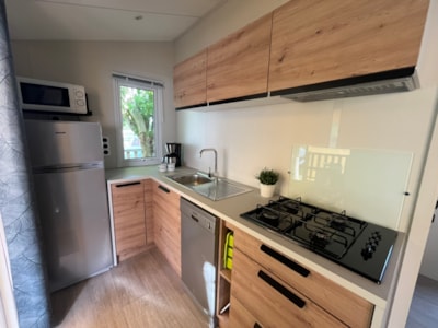 EXCLUSIVE 3-bedroom cottage - WATERFRONT VIEW — 5