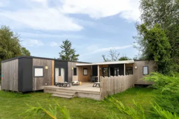 Mietunterkunft - Cottage 5 Schlafzimmer Friends **** - Camping Sandaya Mont Saint-Michel