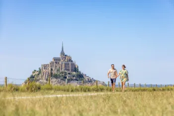 Camping Sandaya Mont Saint-Michel - image n°2 - Camping Direct