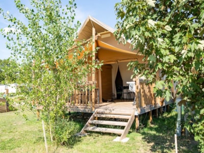 Canvas bungalow Confort 25m² (2 bedrooms) - with private facilities - sheltered terrace