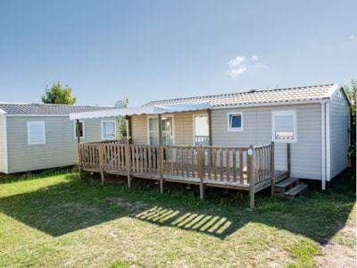 Mobil-home Confort 34m² (3 bedrooms) - 1 shower room - Semi-covered terrace