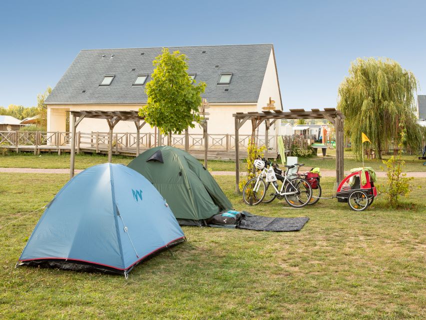 Emplacement - Forfait Loire À Vélo (1 Adulte + Vélo + Tente) - Camping Loire et Châteaux