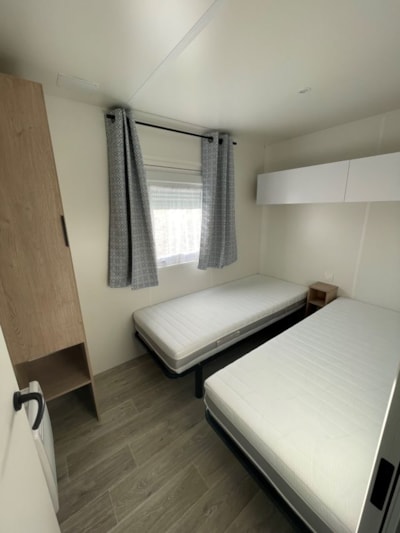 35m² Comfort mobile home (3 bedrooms) + covered terrace