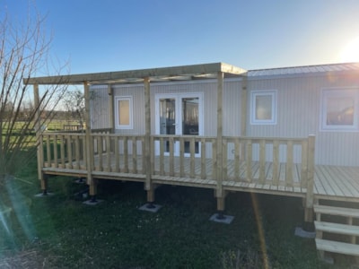 35m² Comfort mobile home (3 bedrooms) + covered terrace