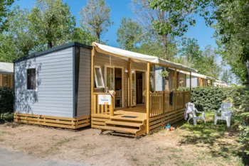 Mietunterkunft - Comfort Xl | 26M² |A/C + Tv| 2 Bedrooms | Balcony Terrace - - Camping Marvilla Parks - Dunes et Soleil