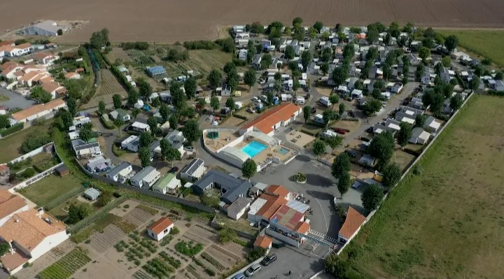 Flower Camping Le Pré des Sables