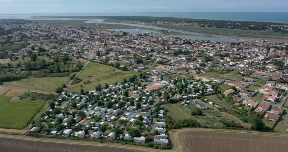 Flower Camping Le Pré des Sables