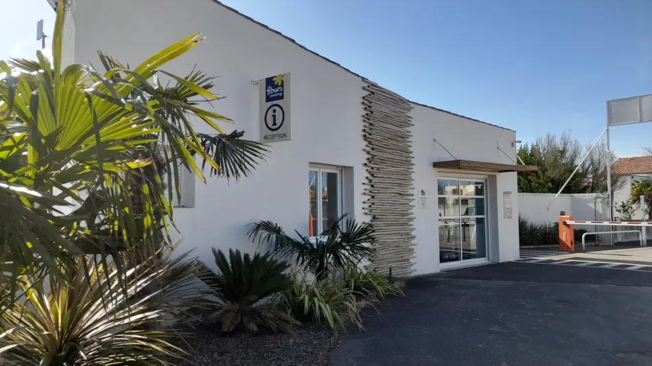 Flower Camping Le Pré des Sables